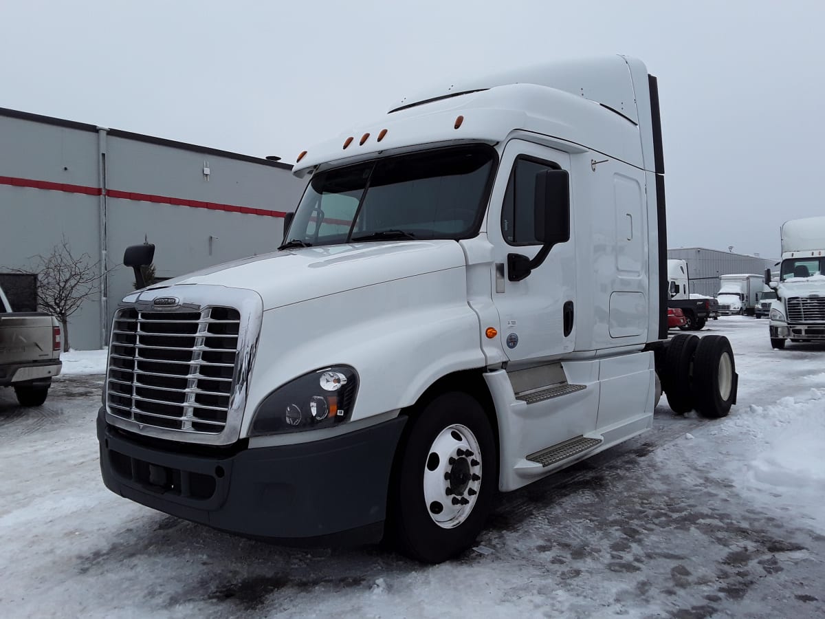 Freightliner/Mercedes CASCADIA 125 VEH-243899