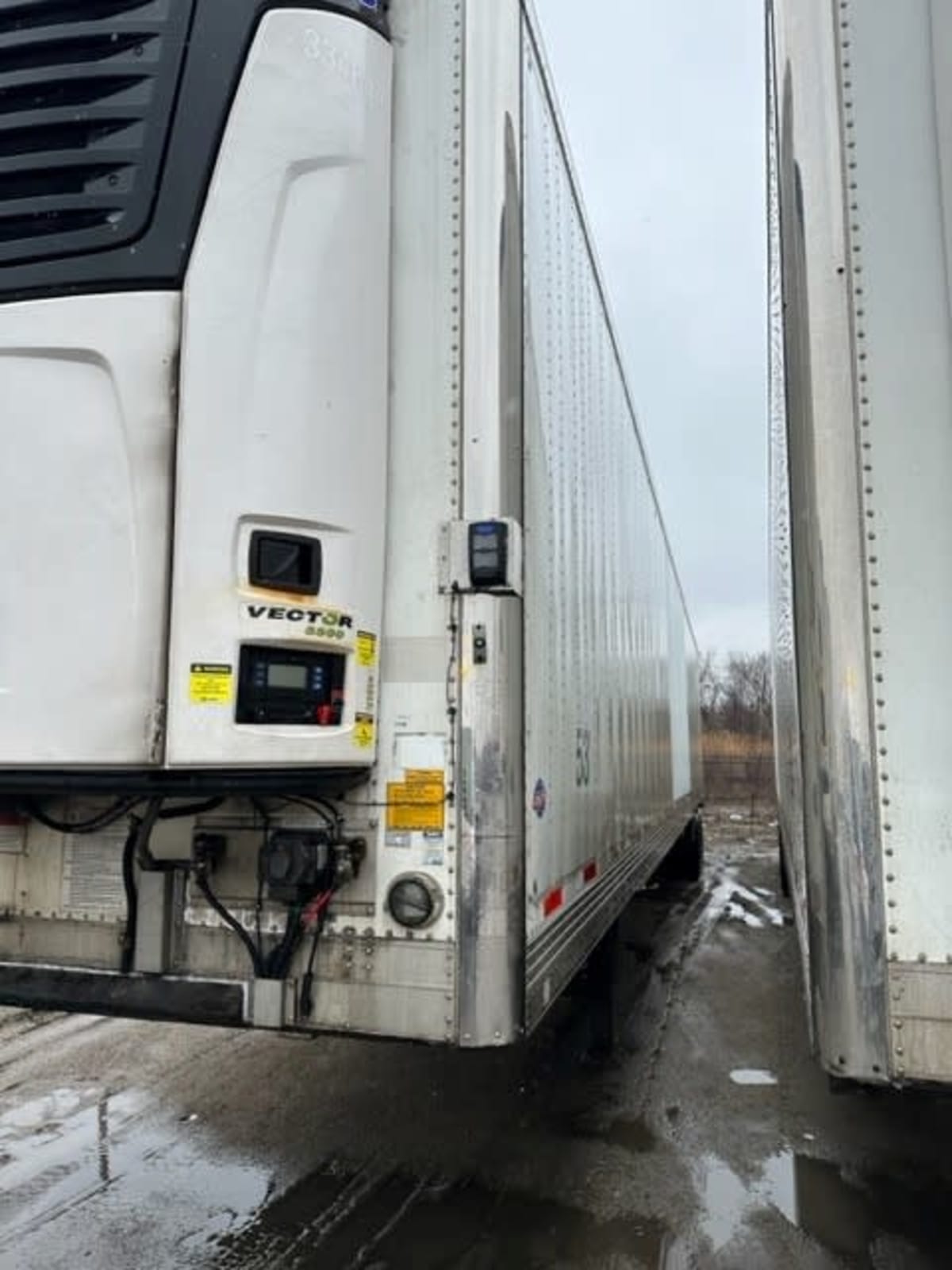 2015 Utility Trailers VS2RA 53/162/102 334649