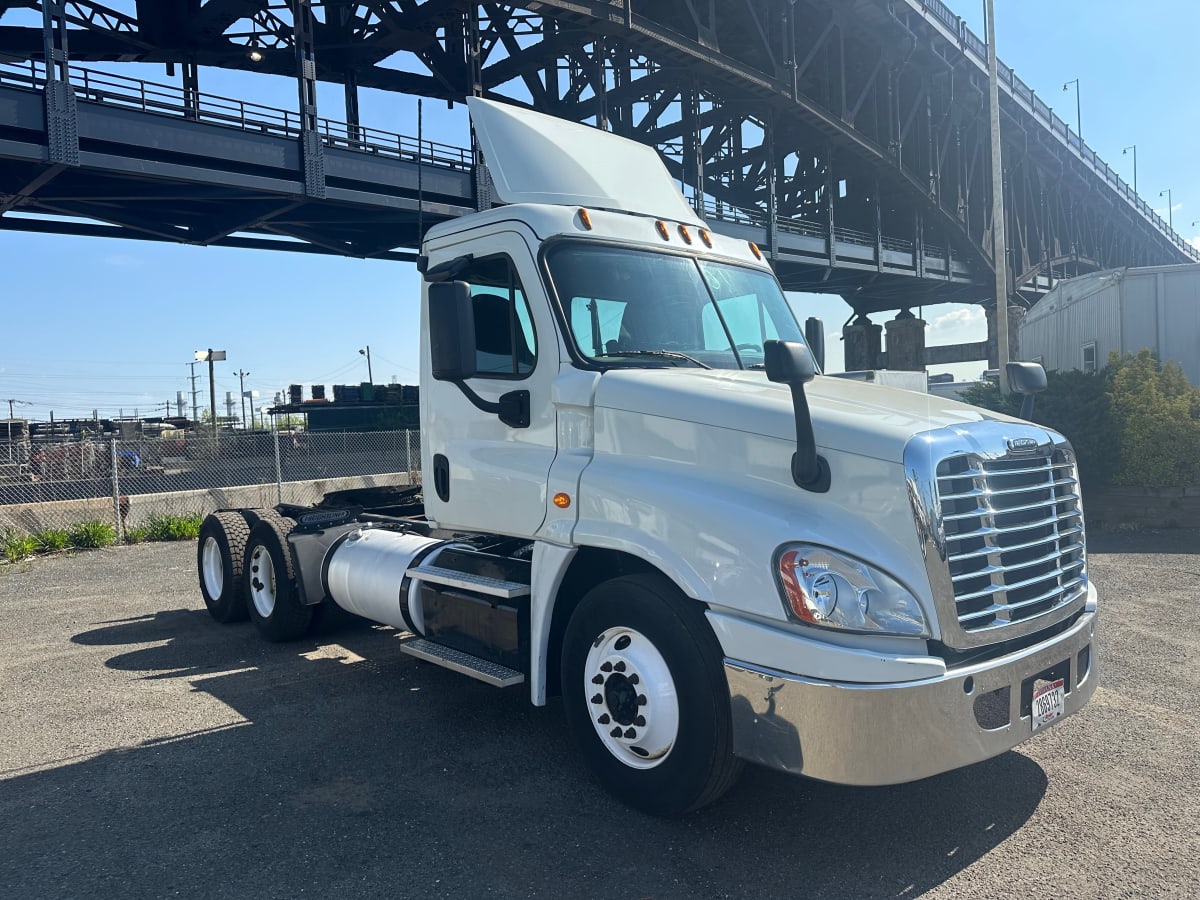 2016 Freightliner/Mercedes CASCADIA 125 356979