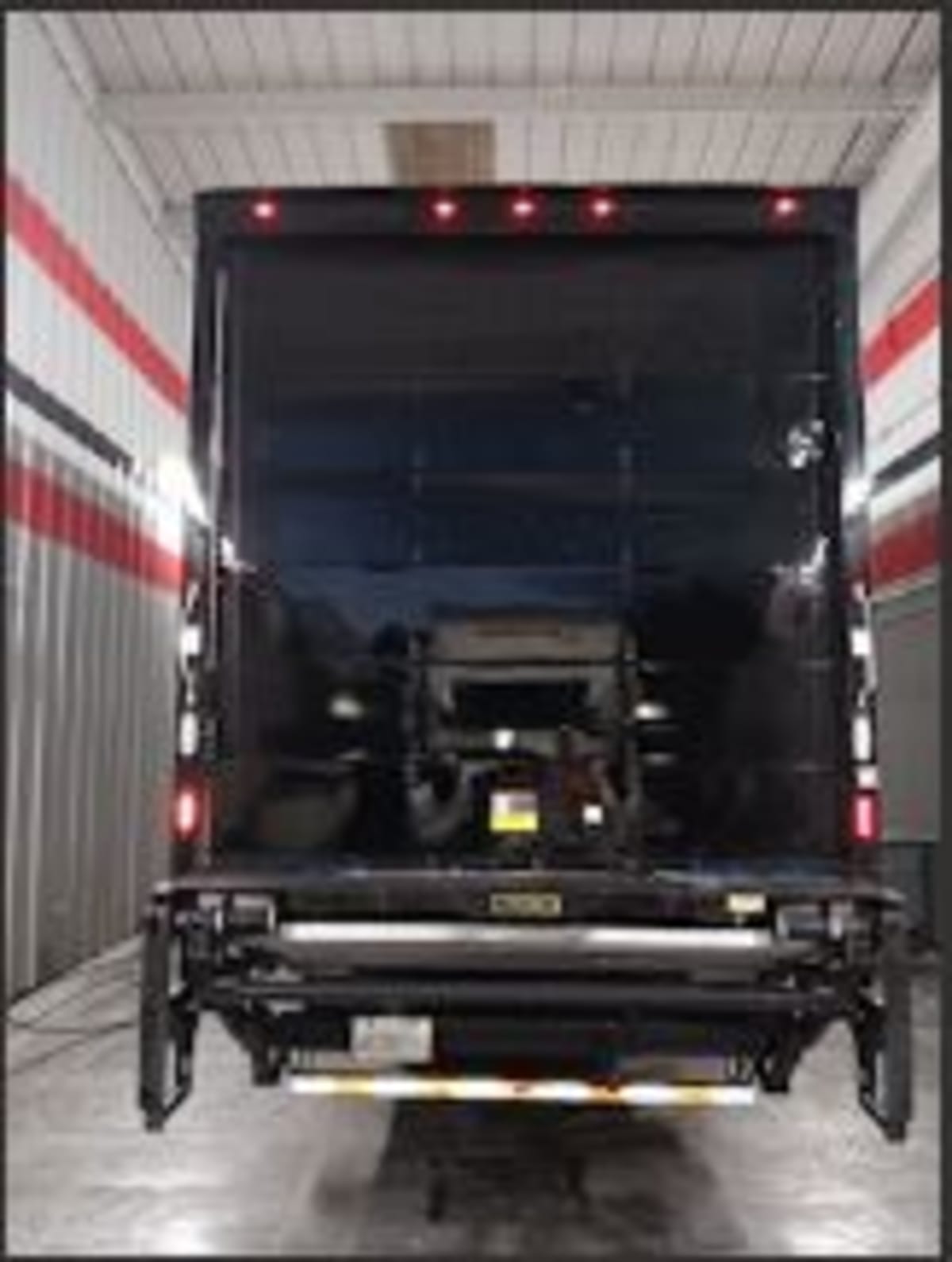 2016 Freightliner/Mercedes M2 106 358556