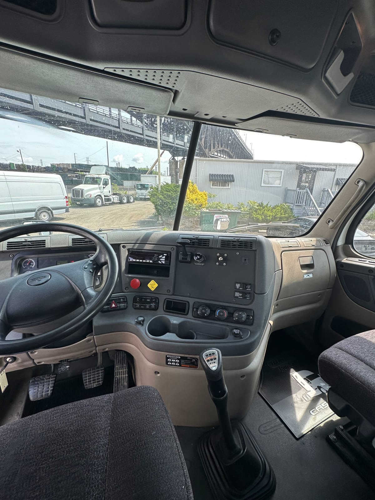 2015 Freightliner/Mercedes CASCADIA 125 379861