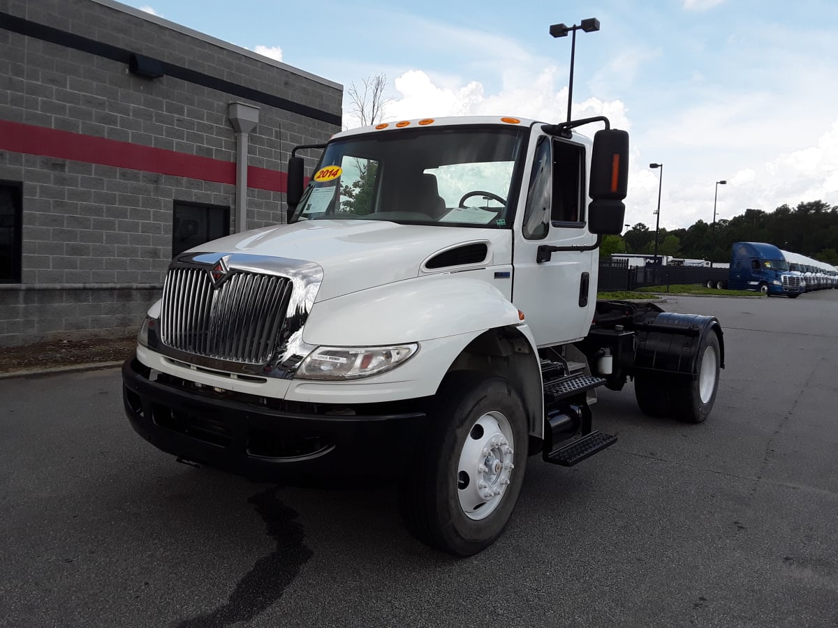 Navistar International 4400