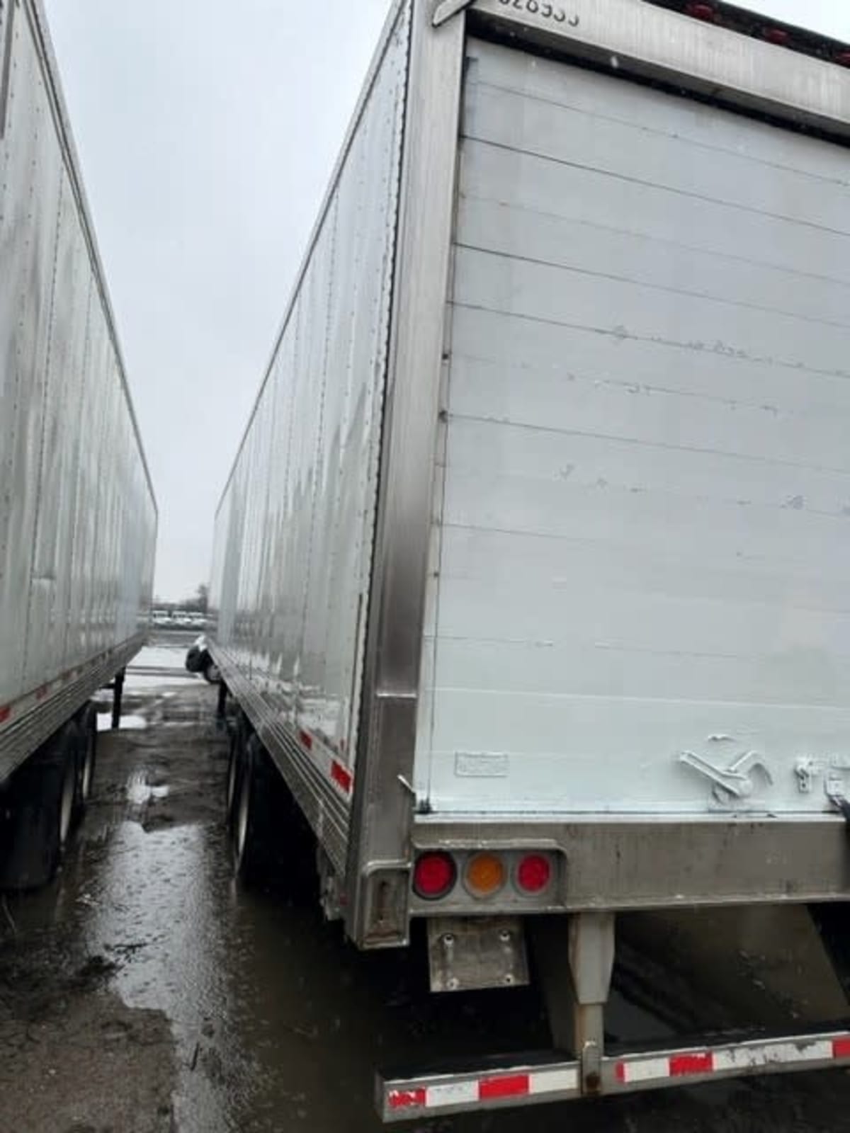 2014 Utility Trailers VS2RA 53/162/102 528935