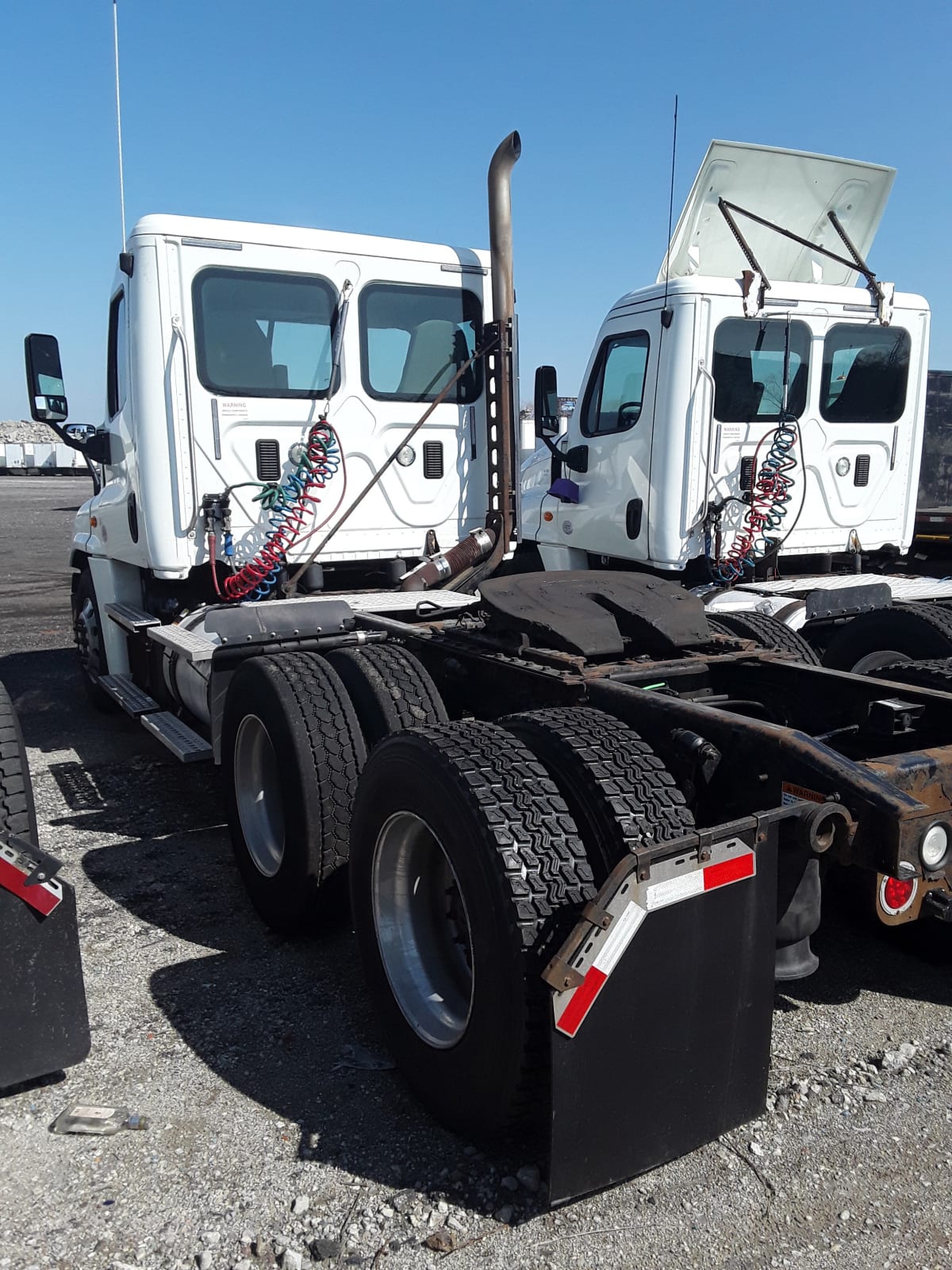 2014 Freightliner/Mercedes CASCADIA 125 553877