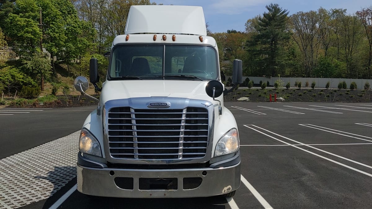 2015 Freightliner/Mercedes CASCADIA PX12564ST 639691