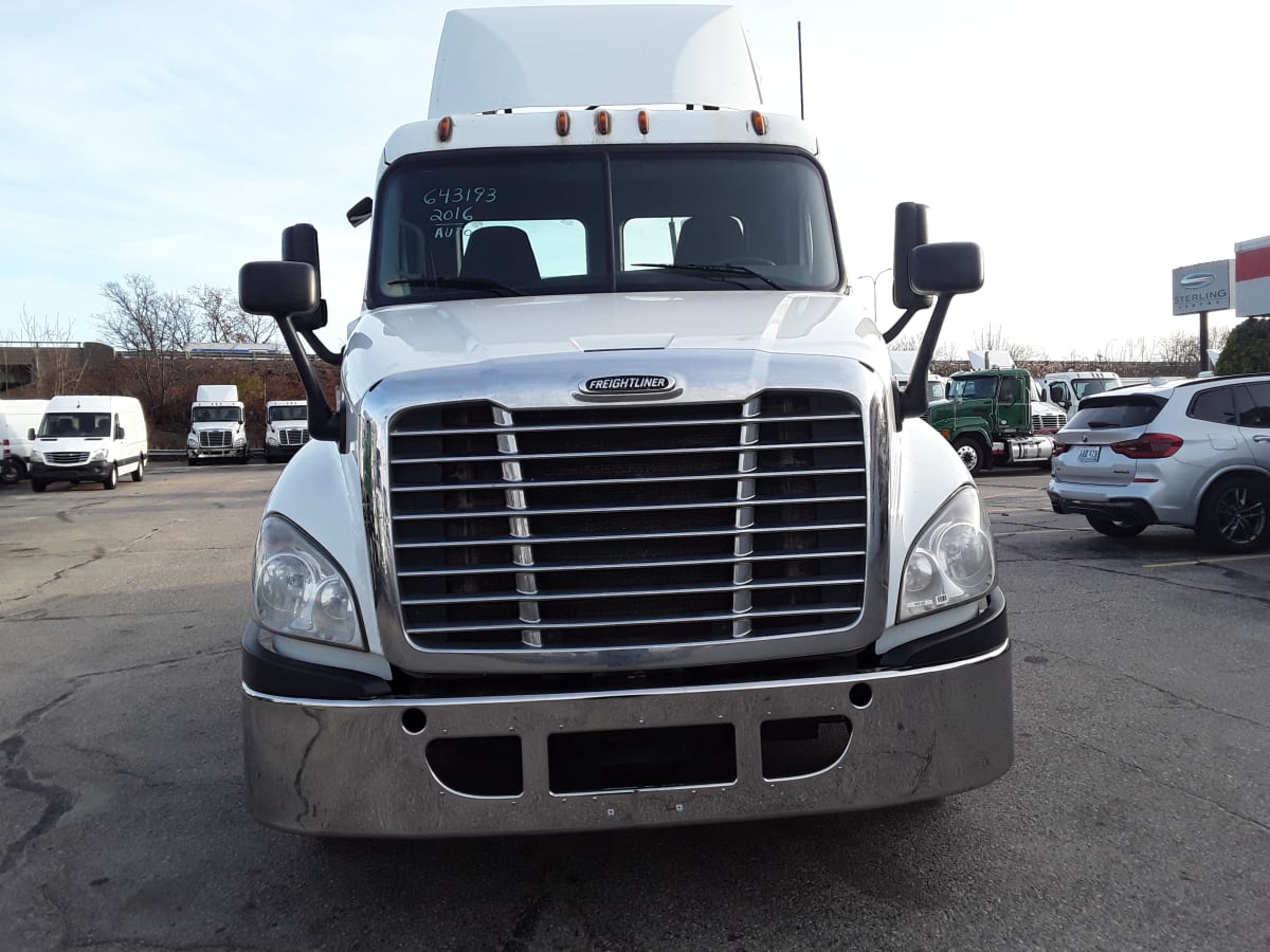 2016 Freightliner/Mercedes CASCADIA 125 643193