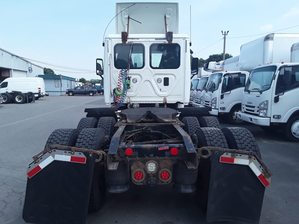 2016 Freightliner/Mercedes CASCADIA 125 643366