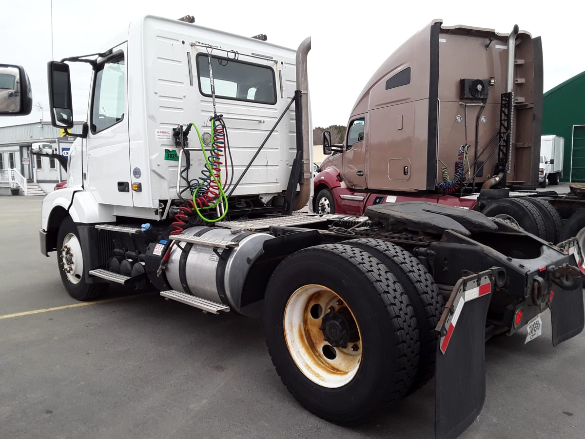 2016 Volvo VNL42TRACTOR 644396