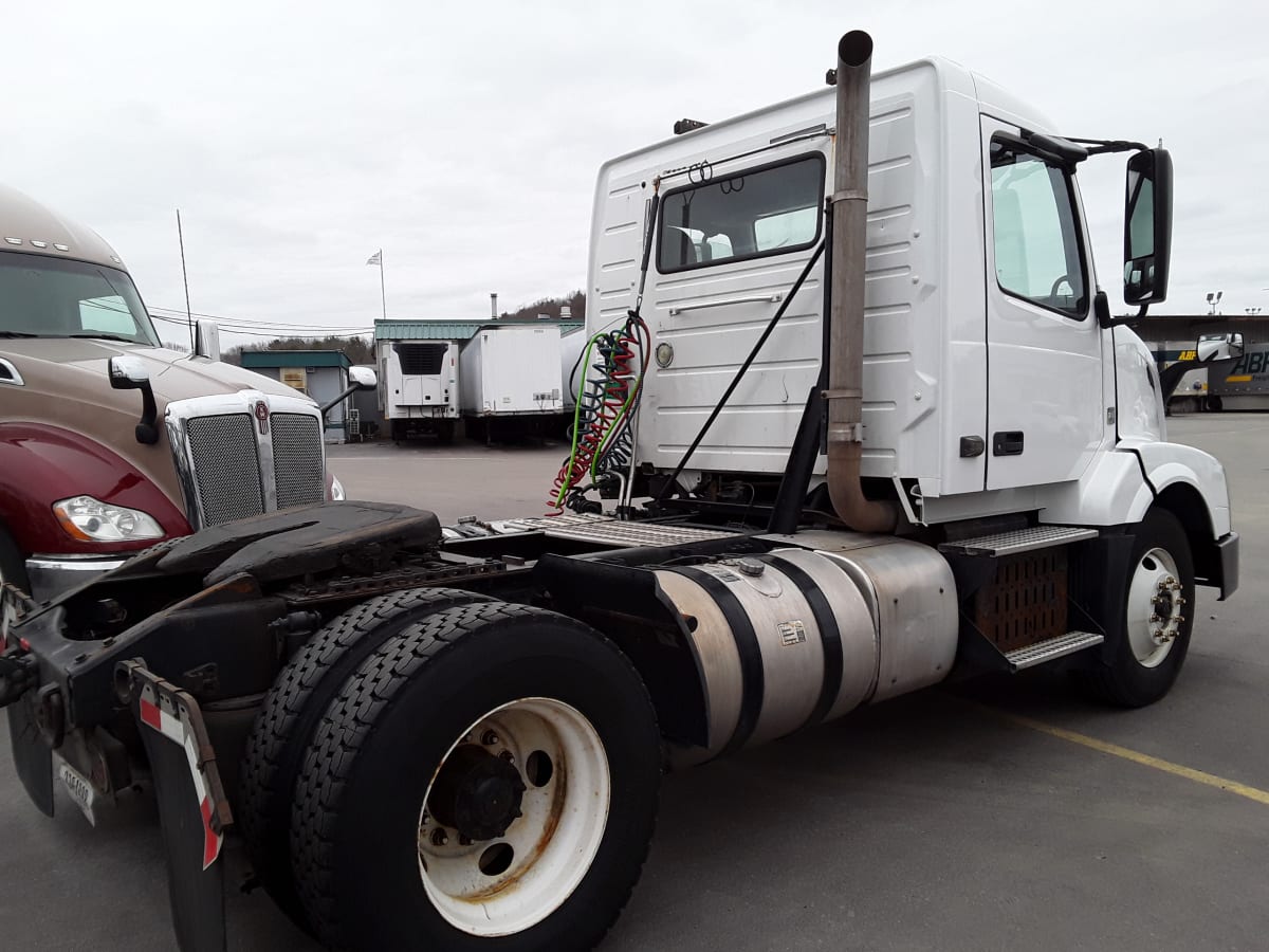 2016 Volvo VNL42TRACTOR 644396