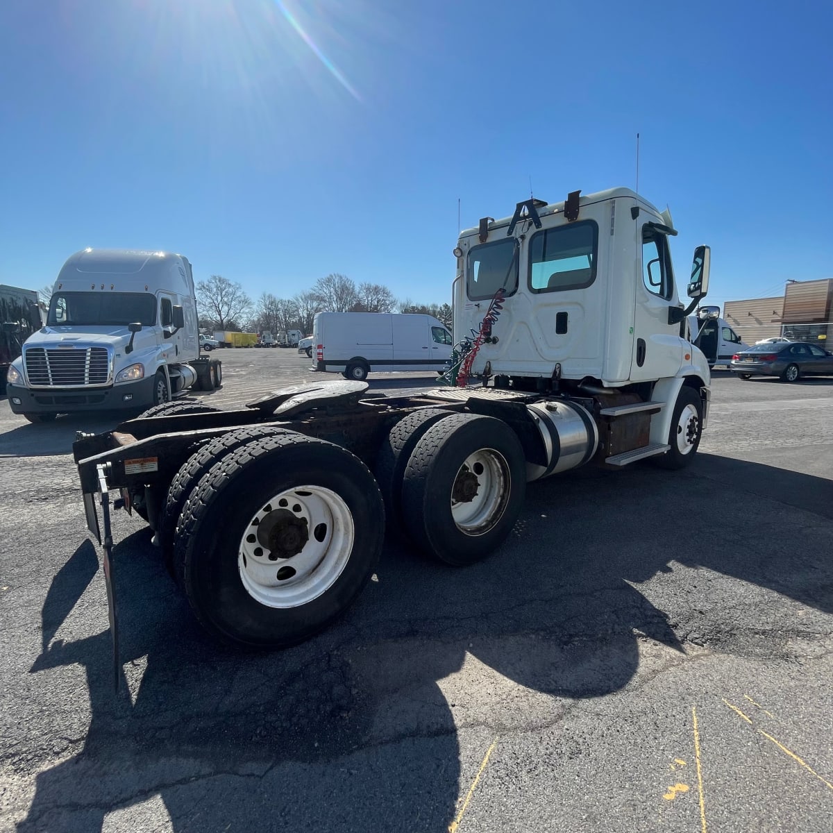 2016 Freightliner/Mercedes CASCADIA 113 645921