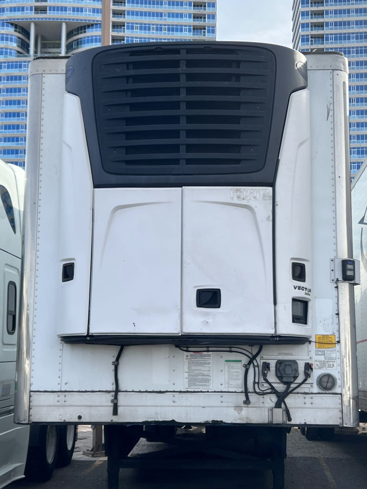 2016 Utility Trailers VS2RA 53/162/102 650000