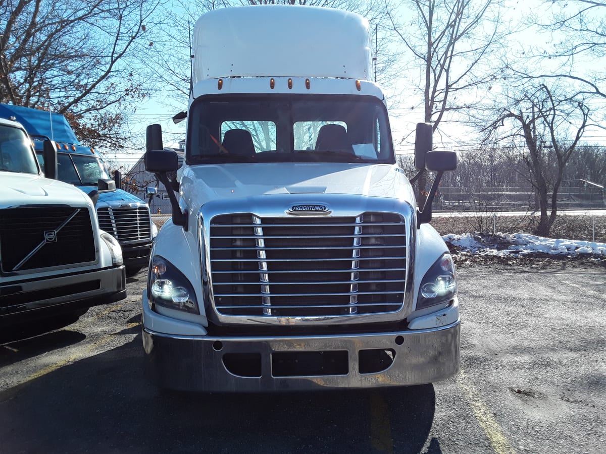 2016 Freightliner/Mercedes CASCADIA 125 651384