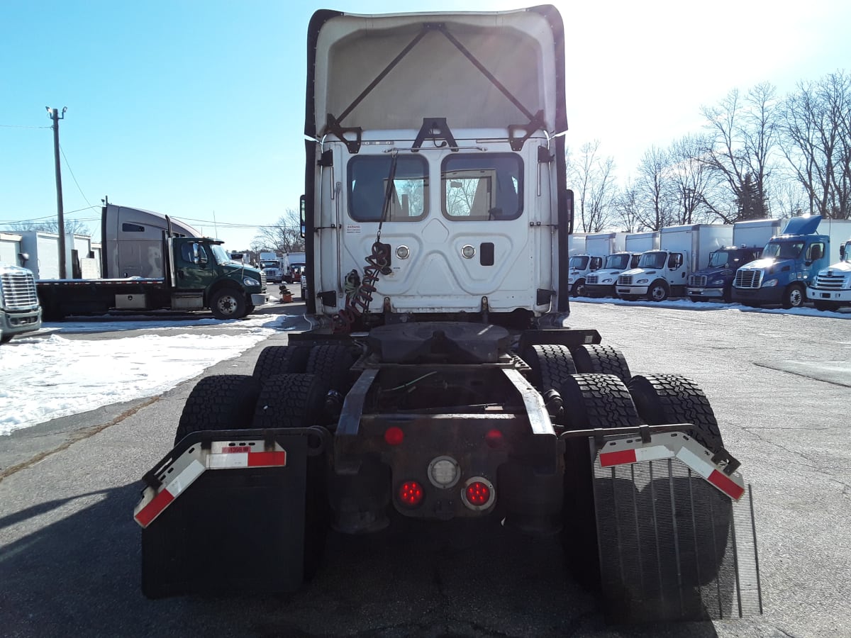 2016 Freightliner/Mercedes CASCADIA 125 651398