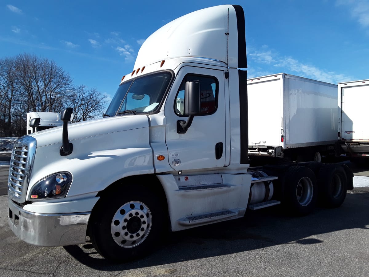 2016 Freightliner/Mercedes CASCADIA 125 651398