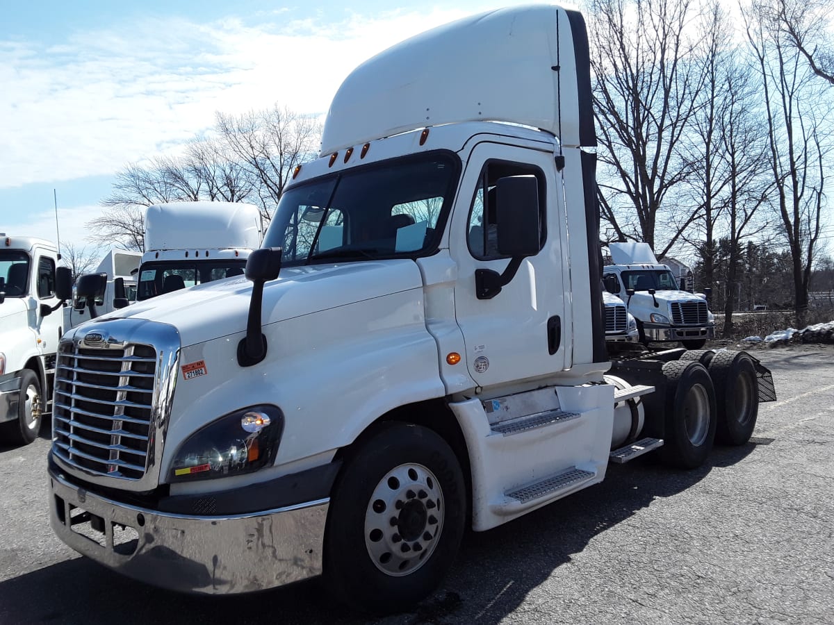 2016 Freightliner/Mercedes CASCADIA 125 651399