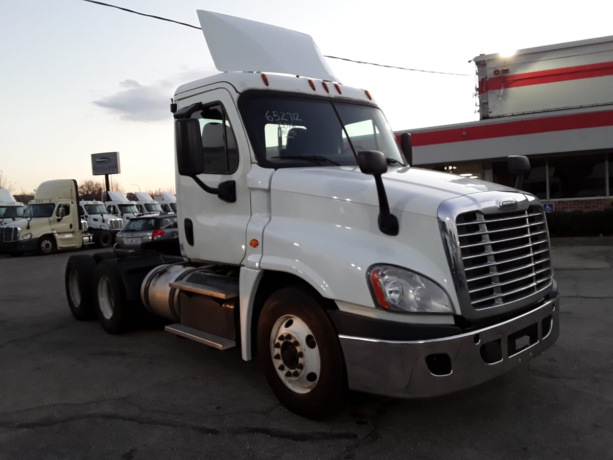 2016 Freightliner/Mercedes CASCADIA 125 652712