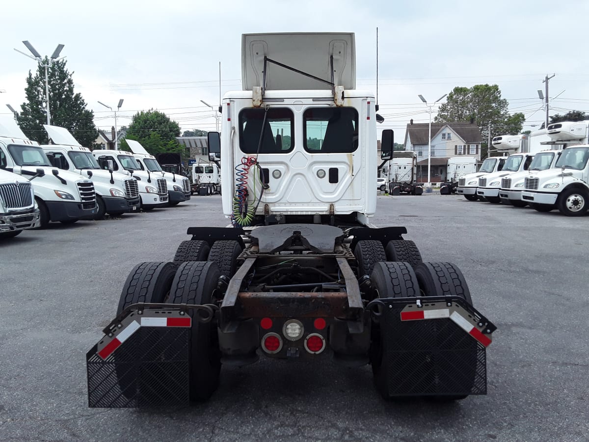 2016 Freightliner/Mercedes CASCADIA 125 652821