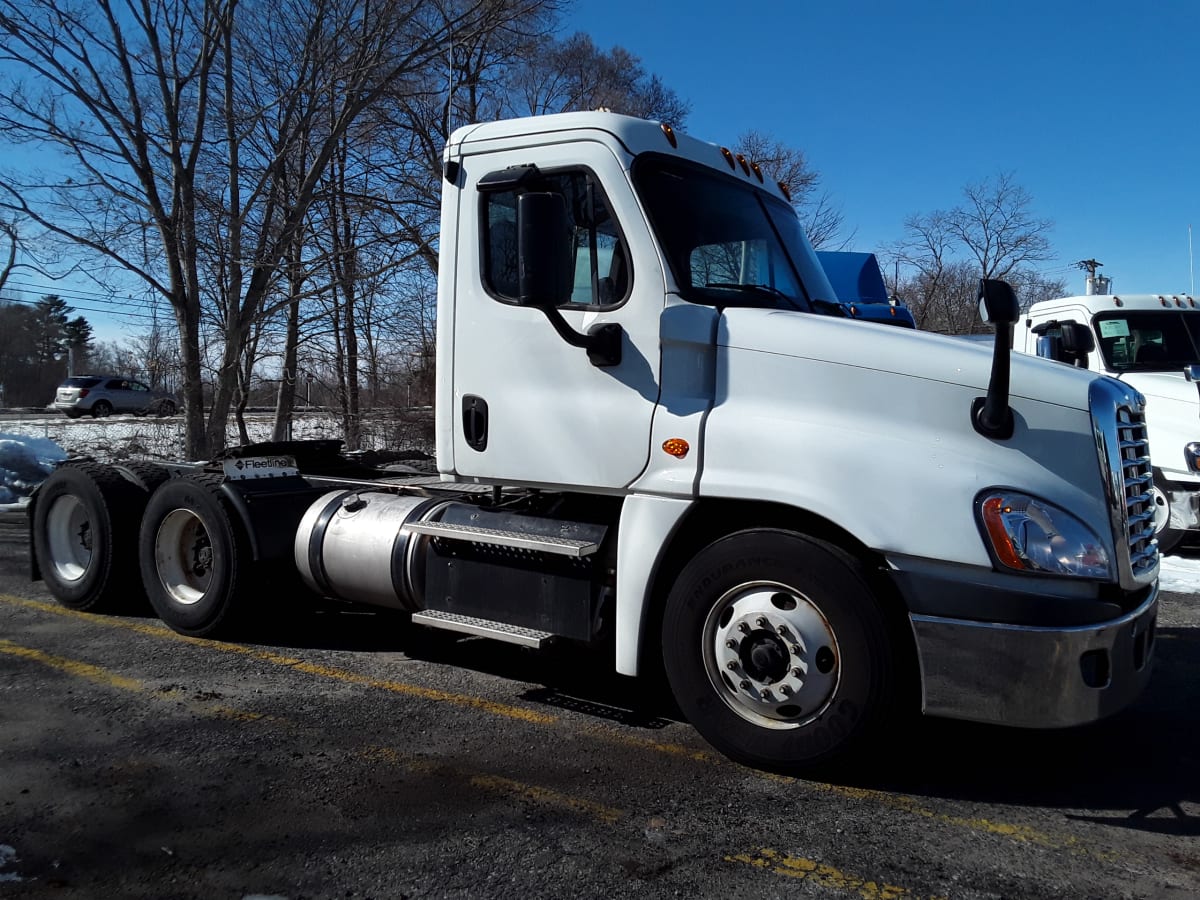 2016 Freightliner/Mercedes CASCADIA 125 654937