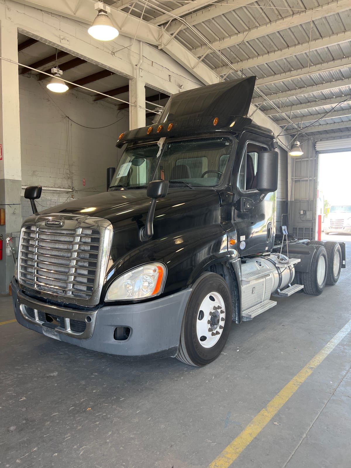 Freightliner/Mercedes CASCADIA 125 VEH-655491