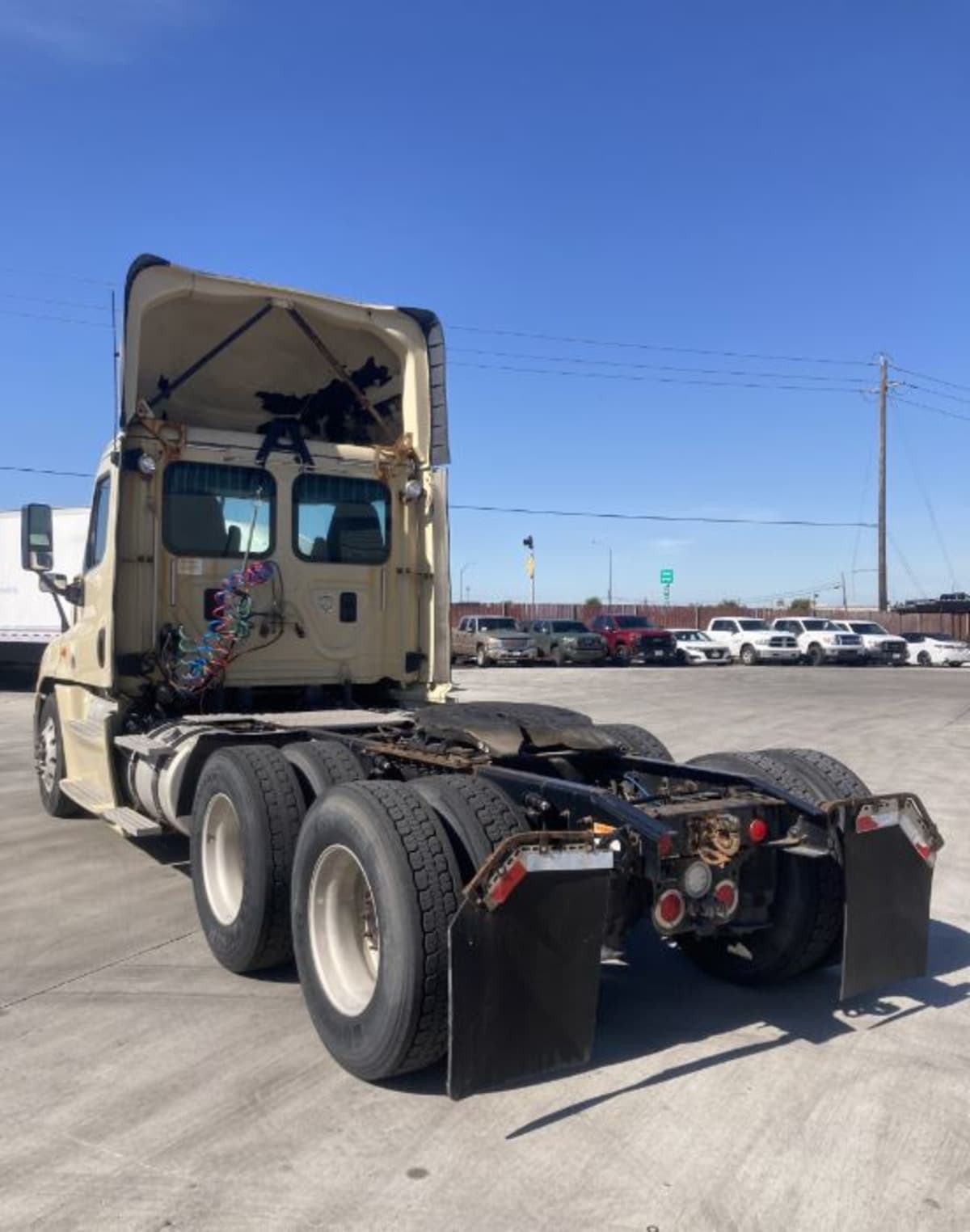 2016 Freightliner/Mercedes CASCADIA 125 655728