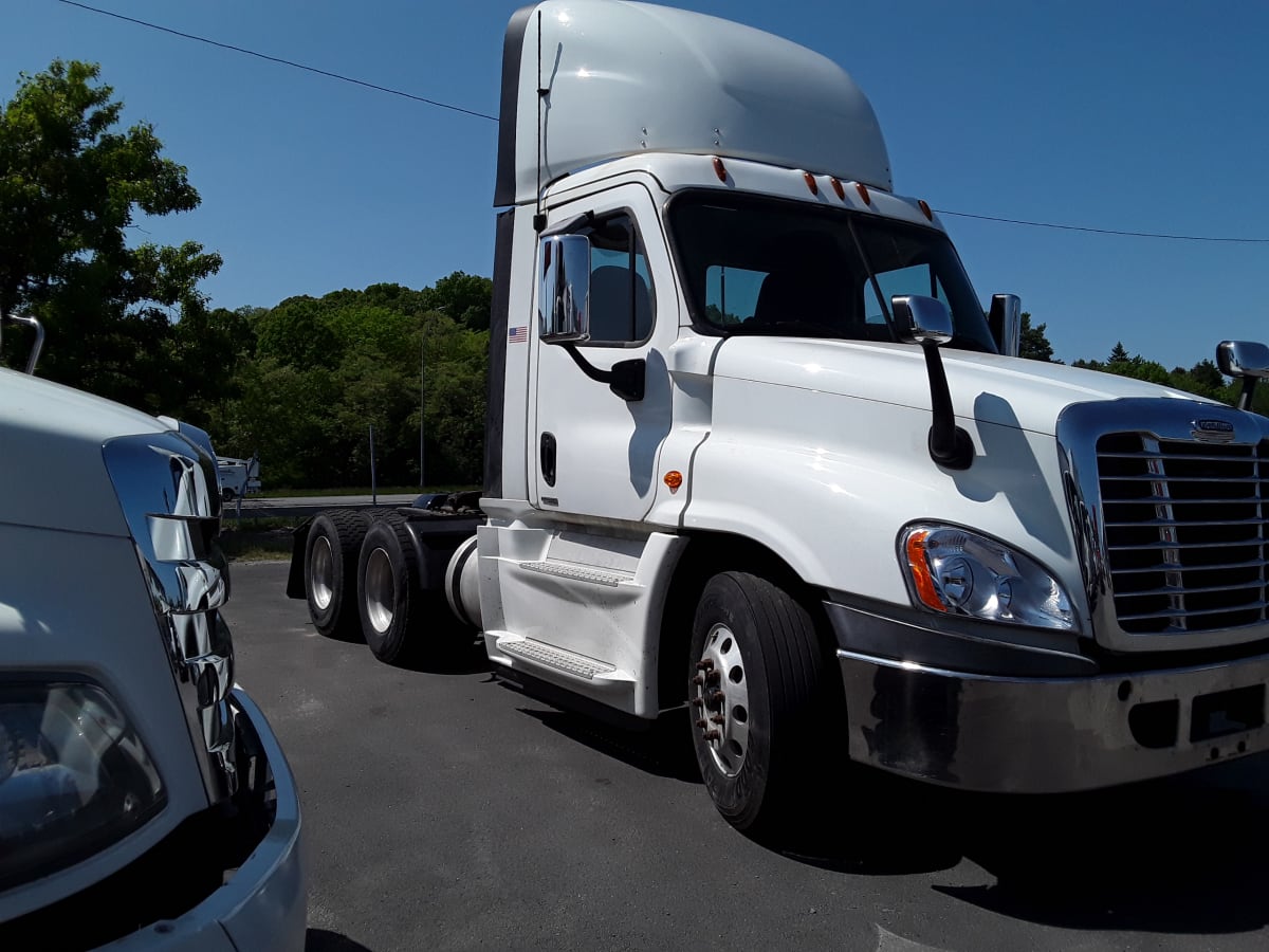 2016 Freightliner/Mercedes CASCADIA 125 659933