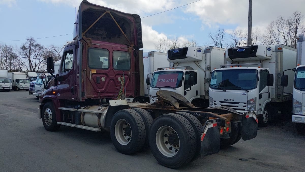 2016 Freightliner/Mercedes CASCADIA 125 663125