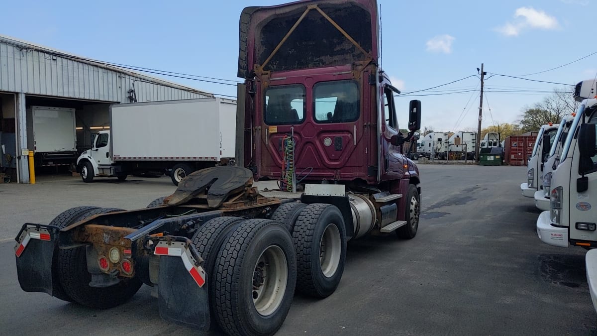 2016 Freightliner/Mercedes CASCADIA 125 663125