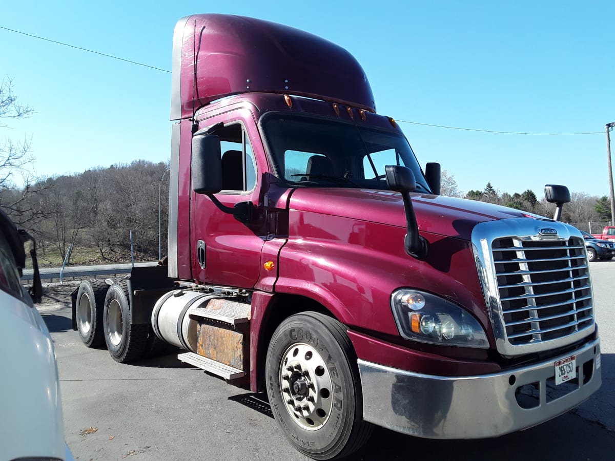 2016 Freightliner/Mercedes CASCADIA 125 663126