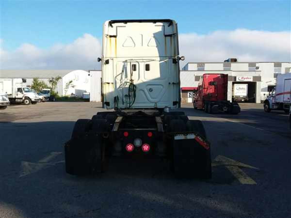 2017 Freightliner/Mercedes CASCADIA 125 665239