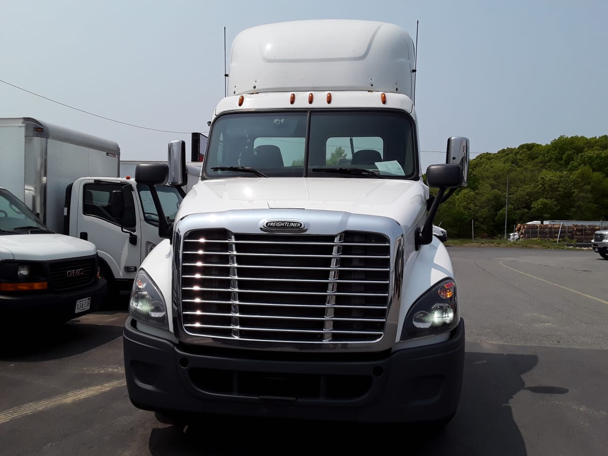 2017 Freightliner/Mercedes CASCADIA 125 665584