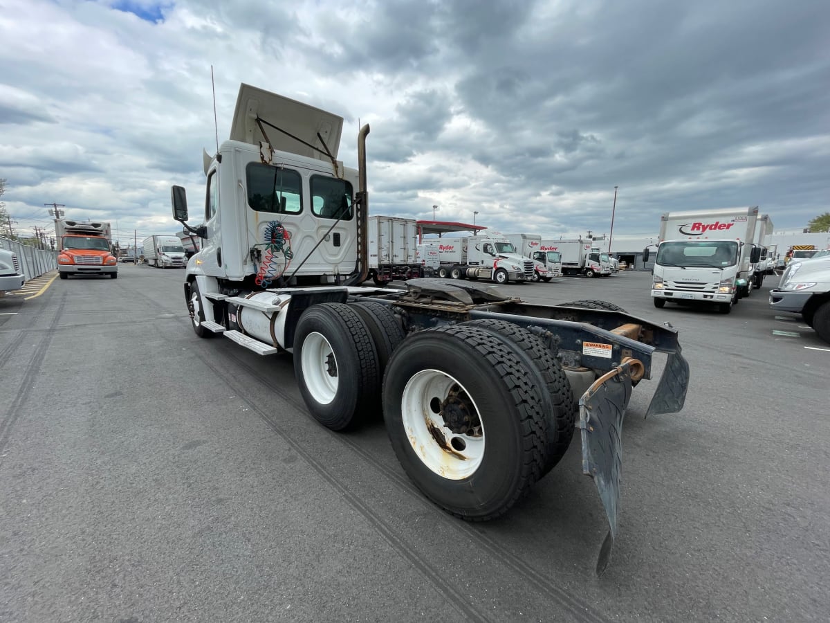 2017 Freightliner/Mercedes CASCADIA 125 666192