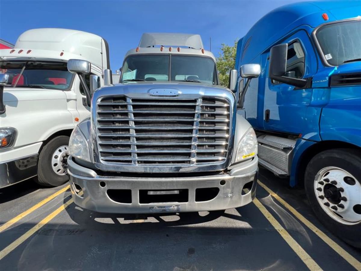 2017 Freightliner/Mercedes CASCADIA 125 667384