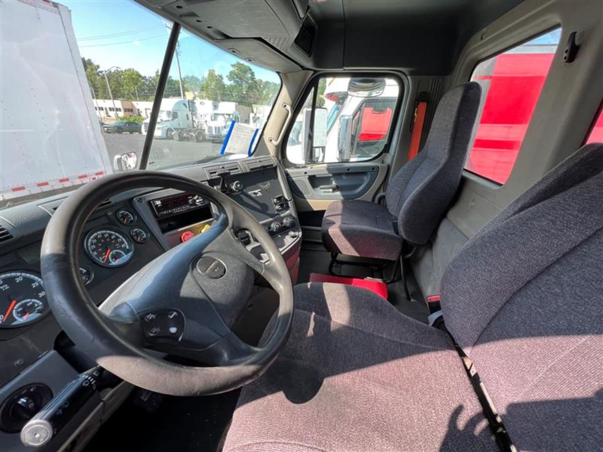 2017 Freightliner/Mercedes CASCADIA 125 667384