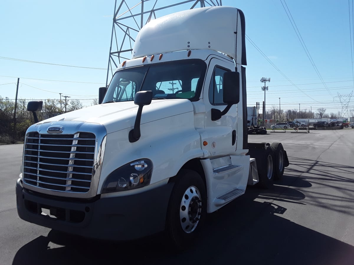 2017 Freightliner/Mercedes CASCADIA 125 668006