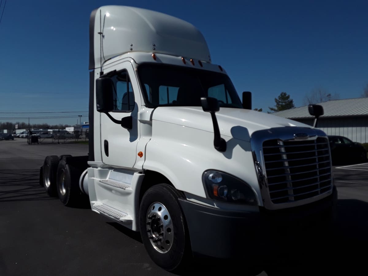 2017 Freightliner/Mercedes CASCADIA 125 668006