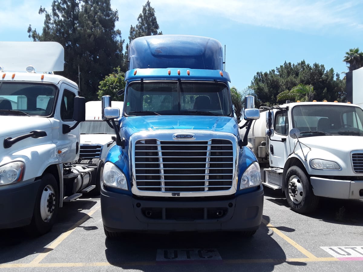 2017 Freightliner/Mercedes CASCADIA 125 668343