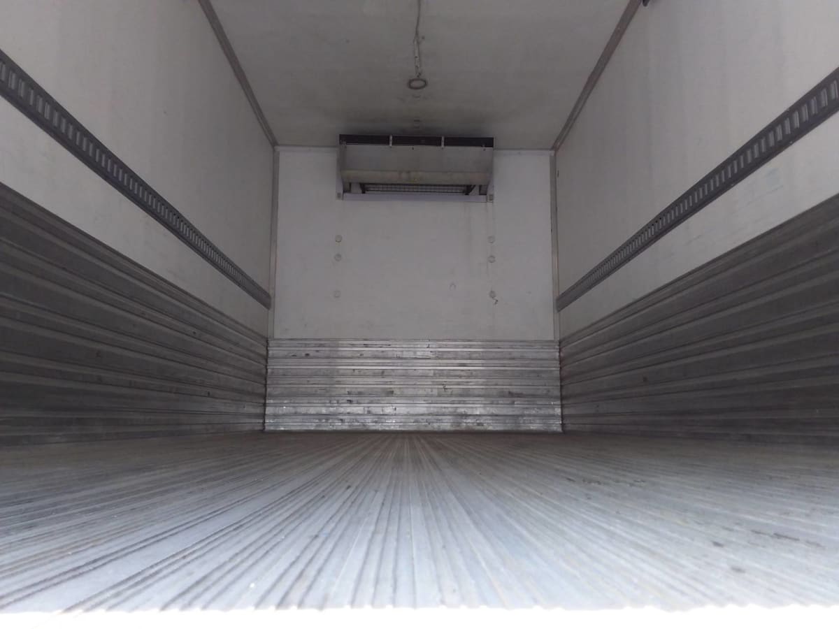 2017 Hino 338 668895