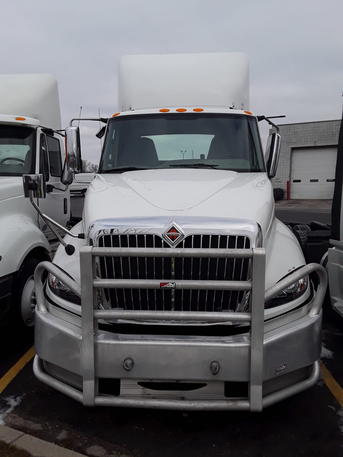 2017 Navistar International PROSTAR 668911