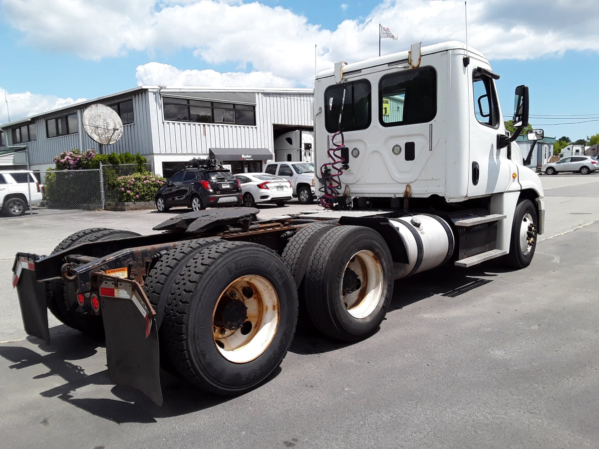 2016 Freightliner/Mercedes CASCADIA 125 669755