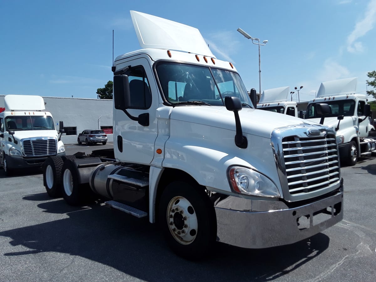 2016 Freightliner/Mercedes CASCADIA 125 669855