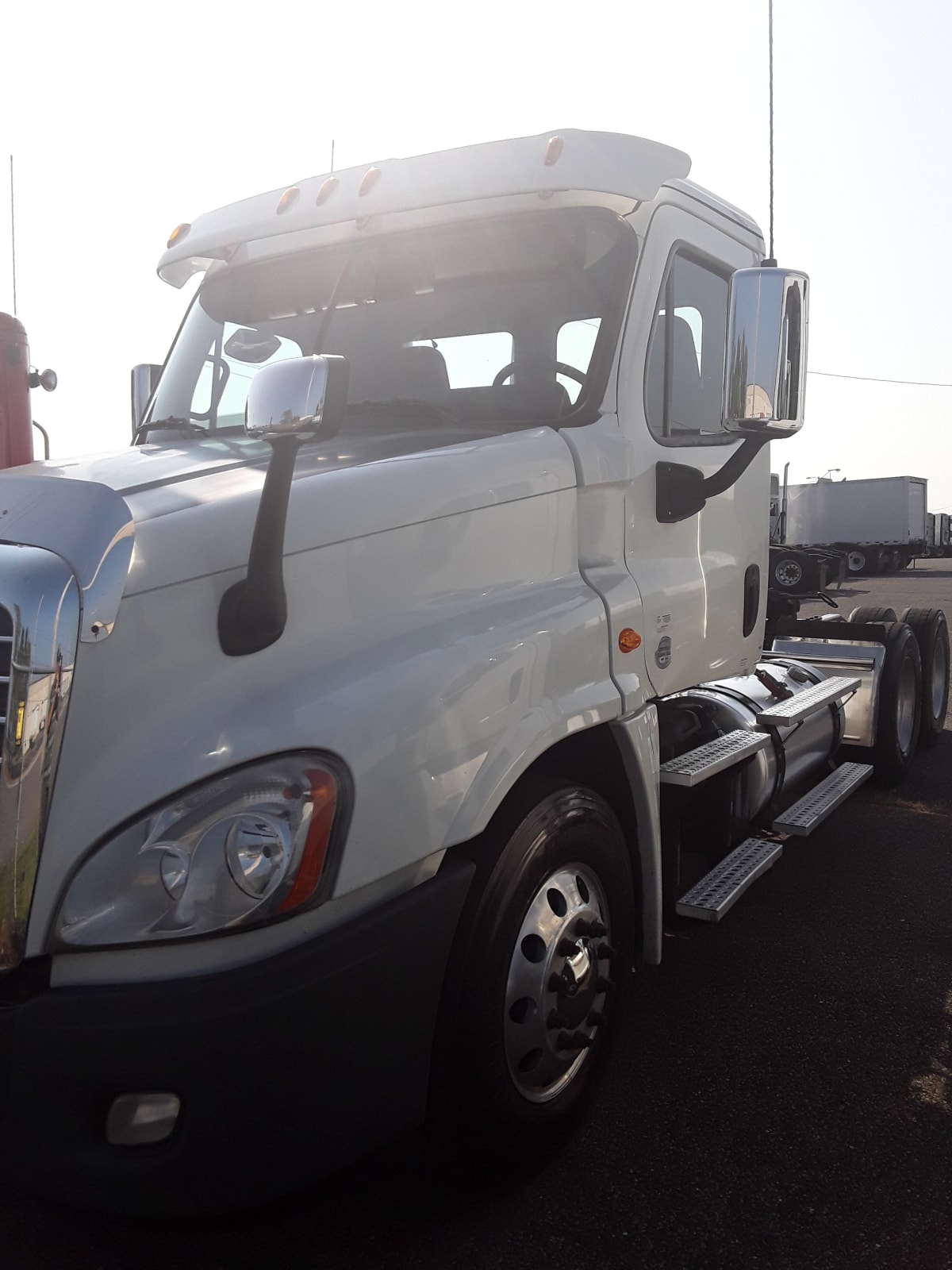 Freightliner/Mercedes CASCADIA 125 VEH-670147