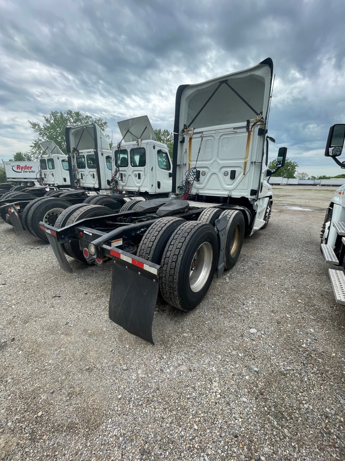 2017 Freightliner/Mercedes CASCADIA 125 671478