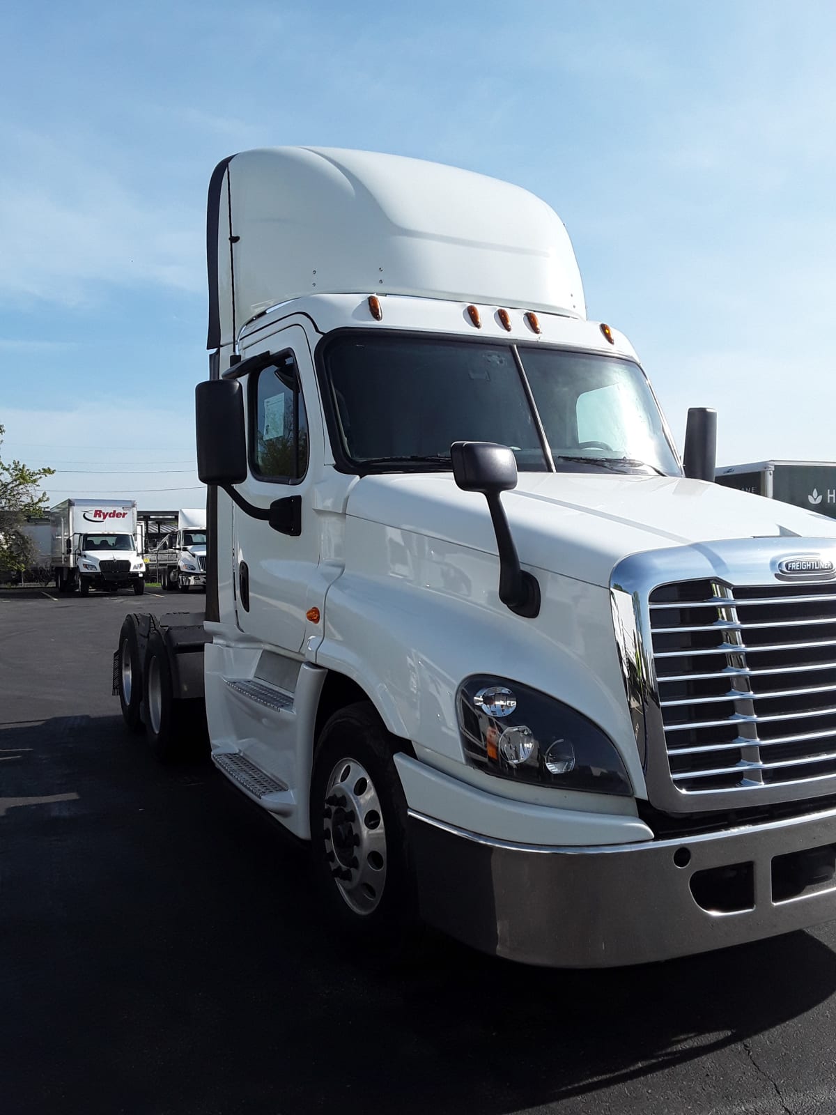 2017 Freightliner/Mercedes CASCADIA 125 671489