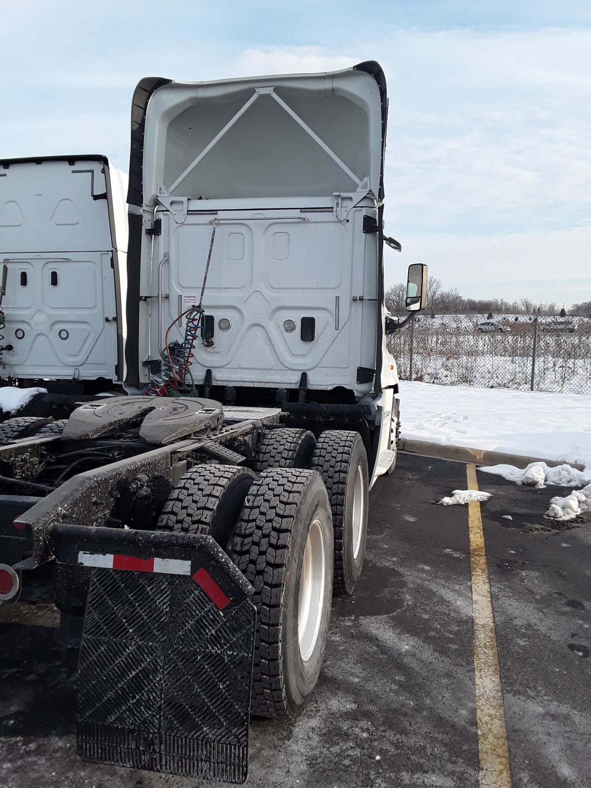 2017 Freightliner/Mercedes CASCADIA 125 671492