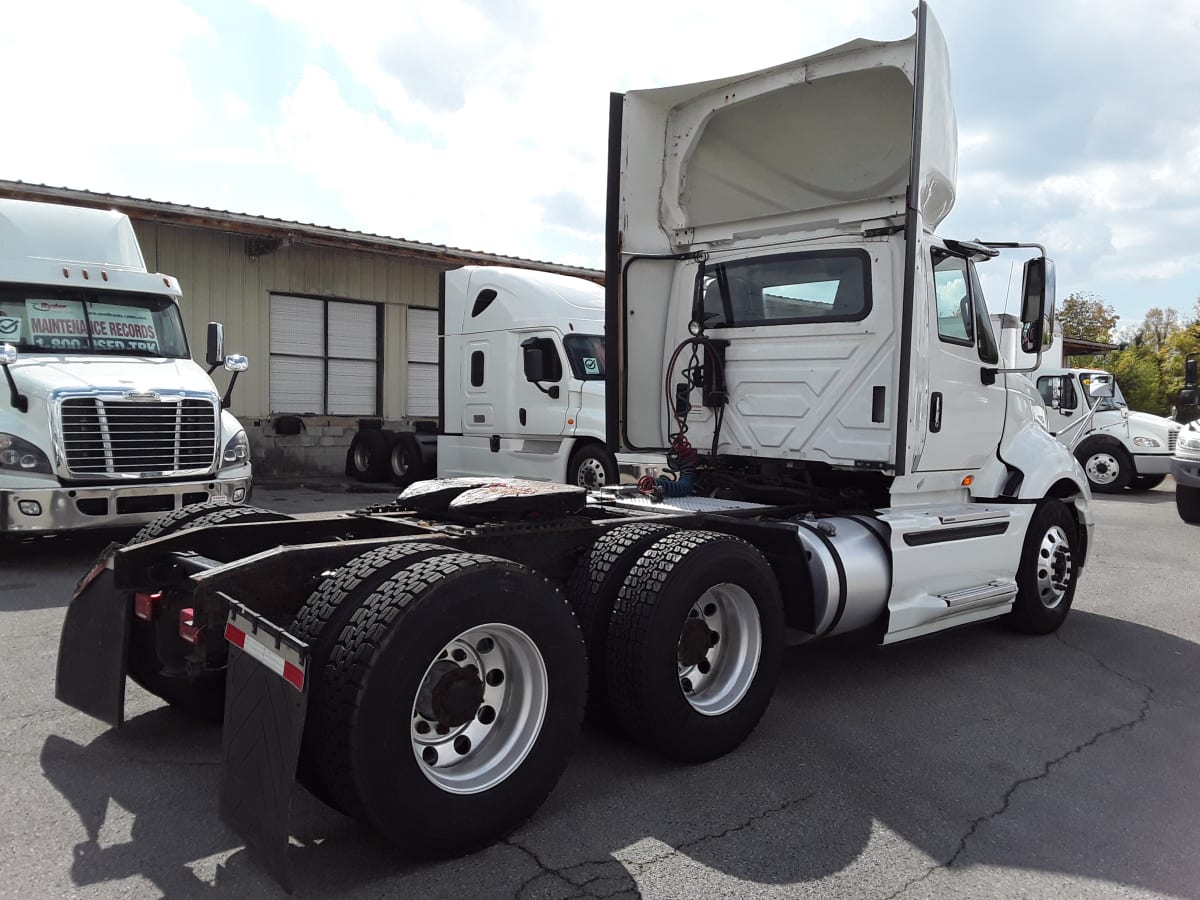 2017 Navistar International PROSTAR 671623