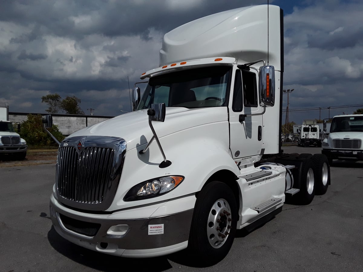 2017 Navistar International PROSTAR 671623