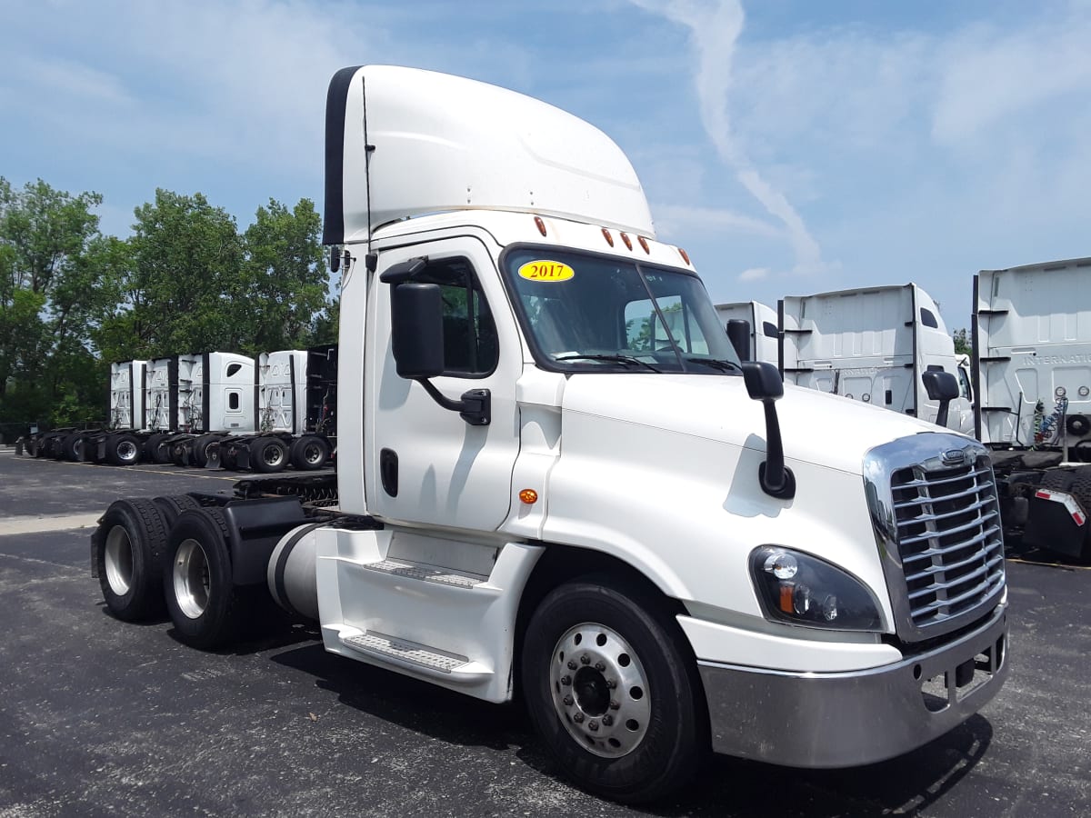 2017 Freightliner/Mercedes CASCADIA 125 673988