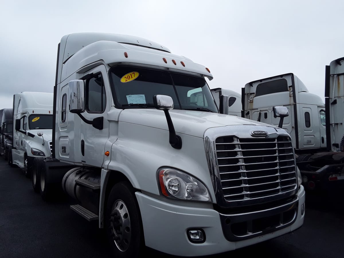 2017 Freightliner/Mercedes CASCADIA 125 675567