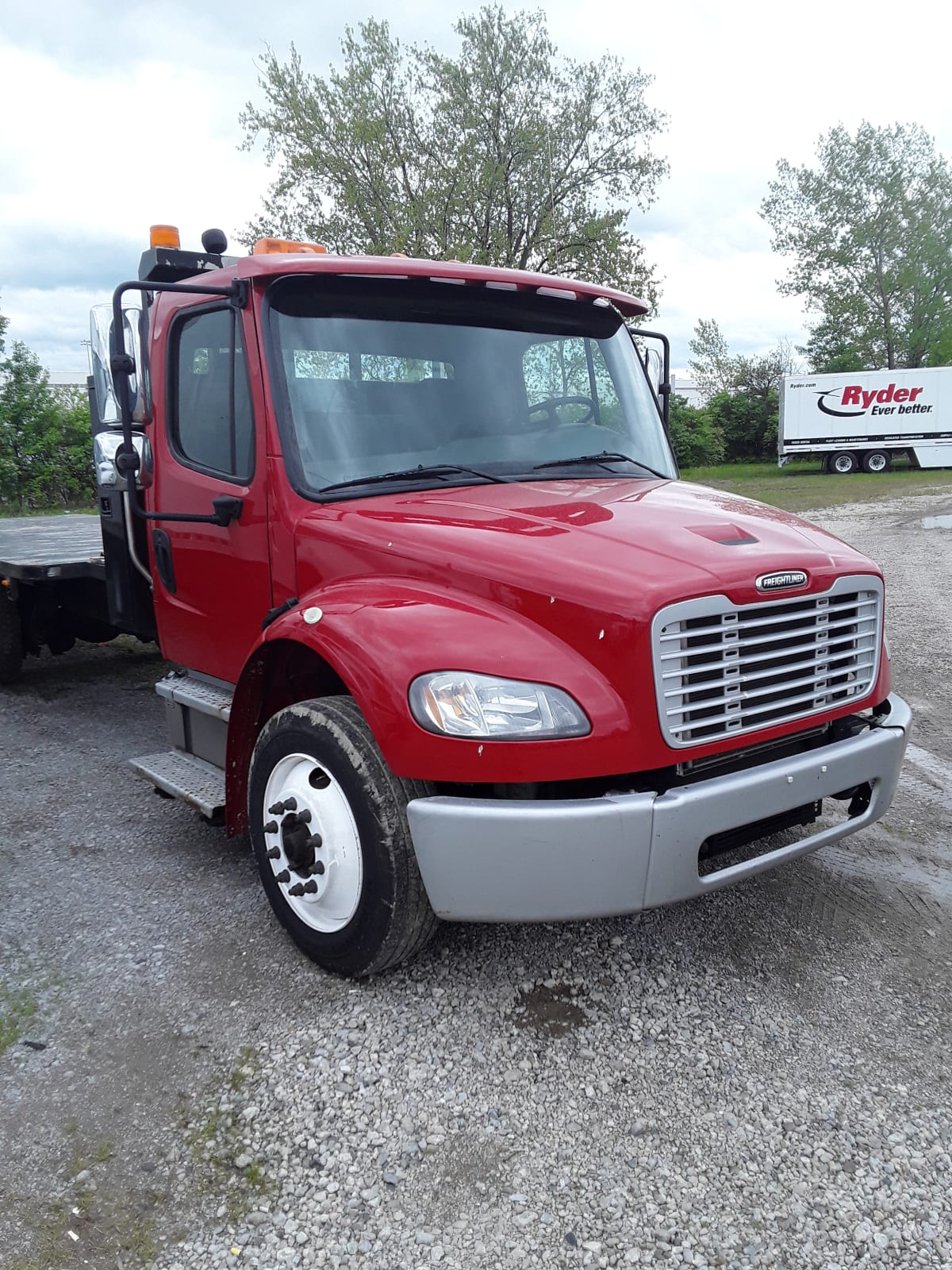 Freightliner/Mercedes M2 106 VEH-680878