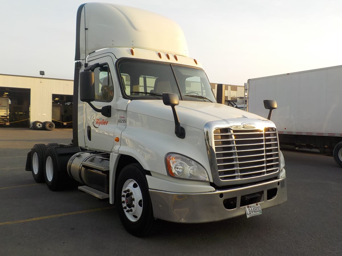 2018 Freightliner/Mercedes CASCADIA 125 682951